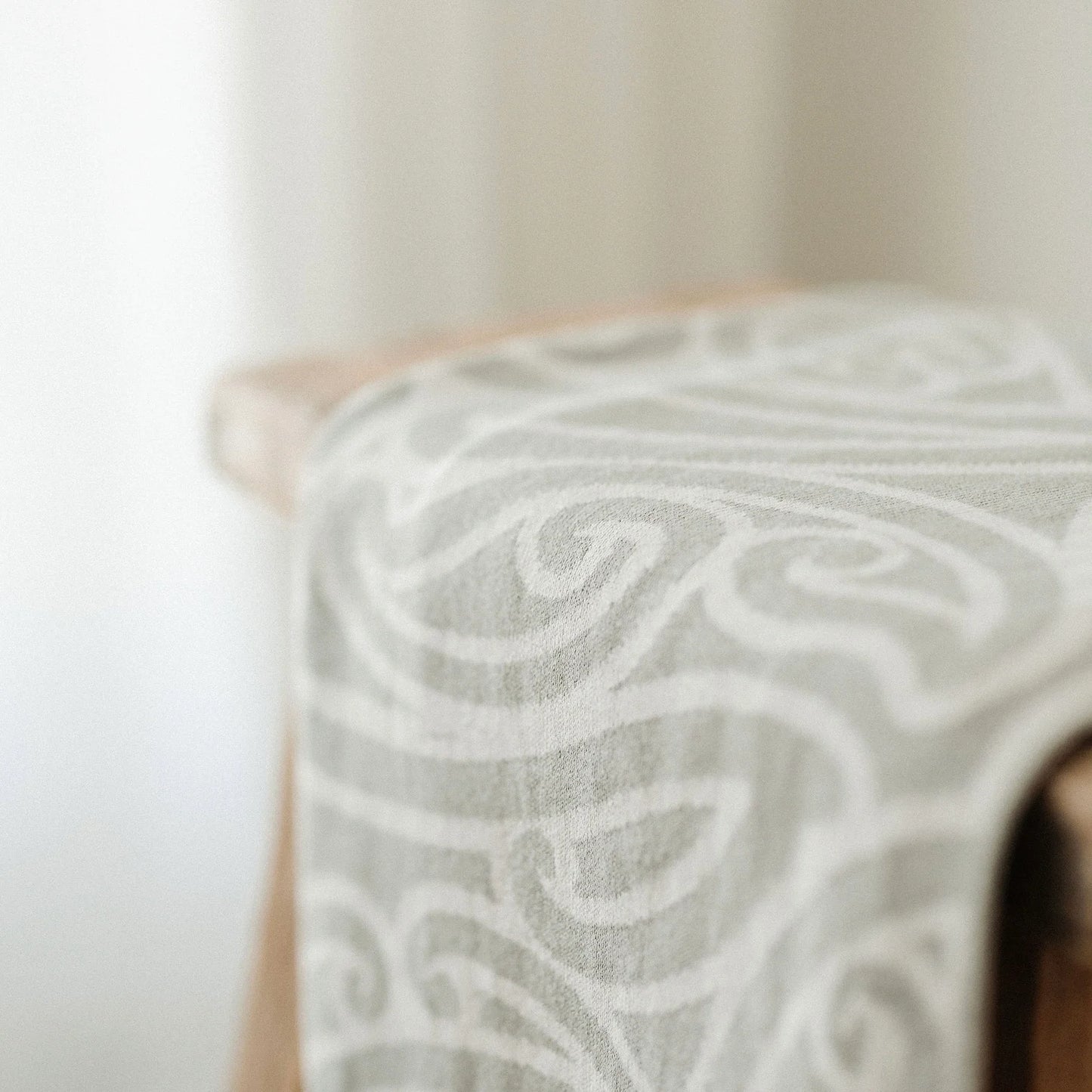 Mohimohi Woven Pepe Blanket - Huruwhenua