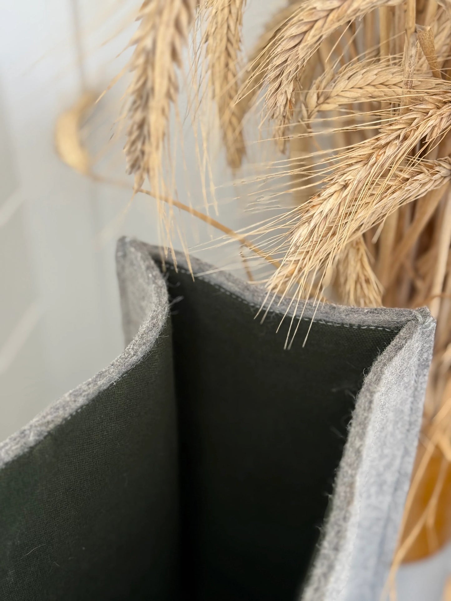 Exquisite Wool - The Wool Bag