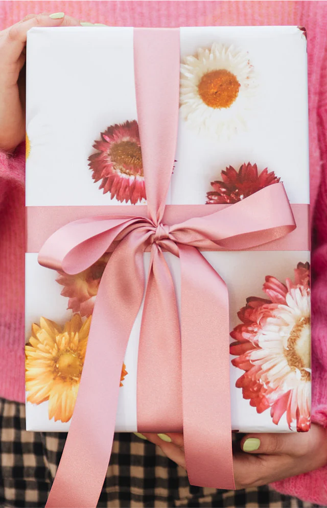 The Great NZ Wrapping Paper Book