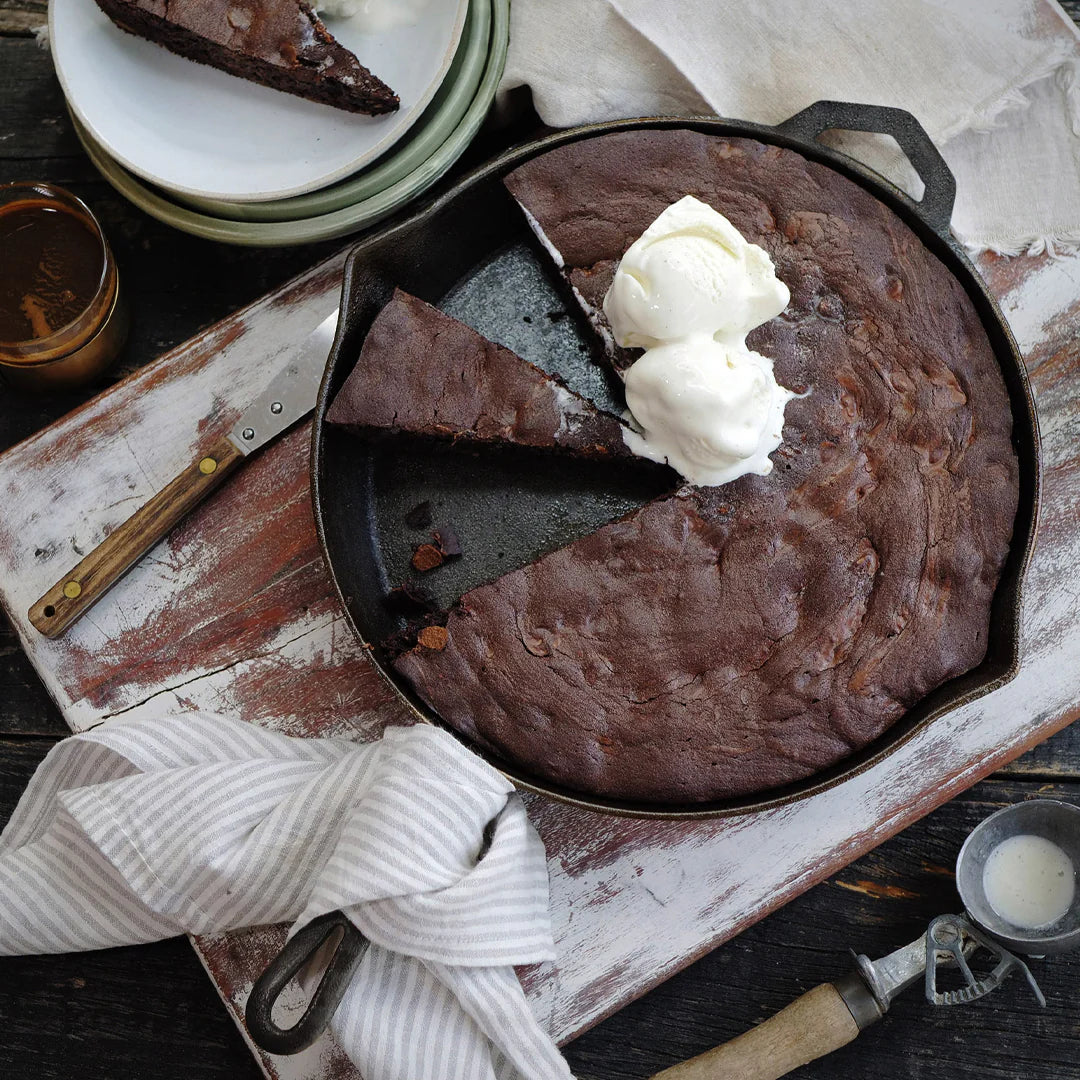 The Legacy Pan by Ironclad Co. Handcrafted 28cm Cast Iron Pan