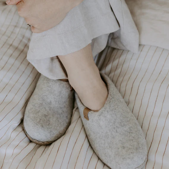 Woolfi Suffolk Slipper